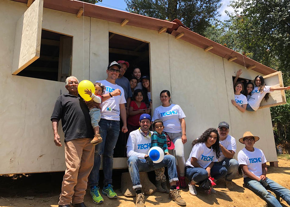 Voluntario Techo
